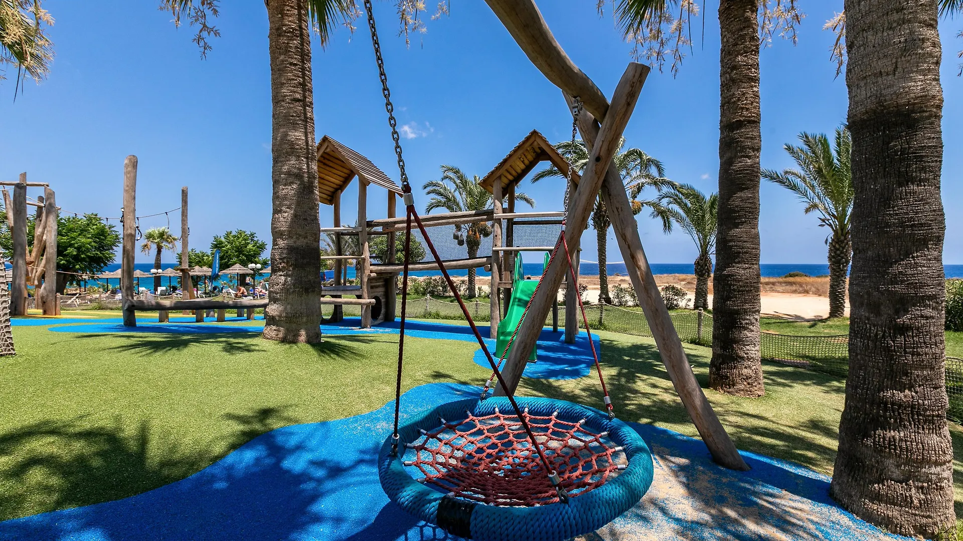 Hôtel Louis Nausicaa Beach à Protaras 0*,