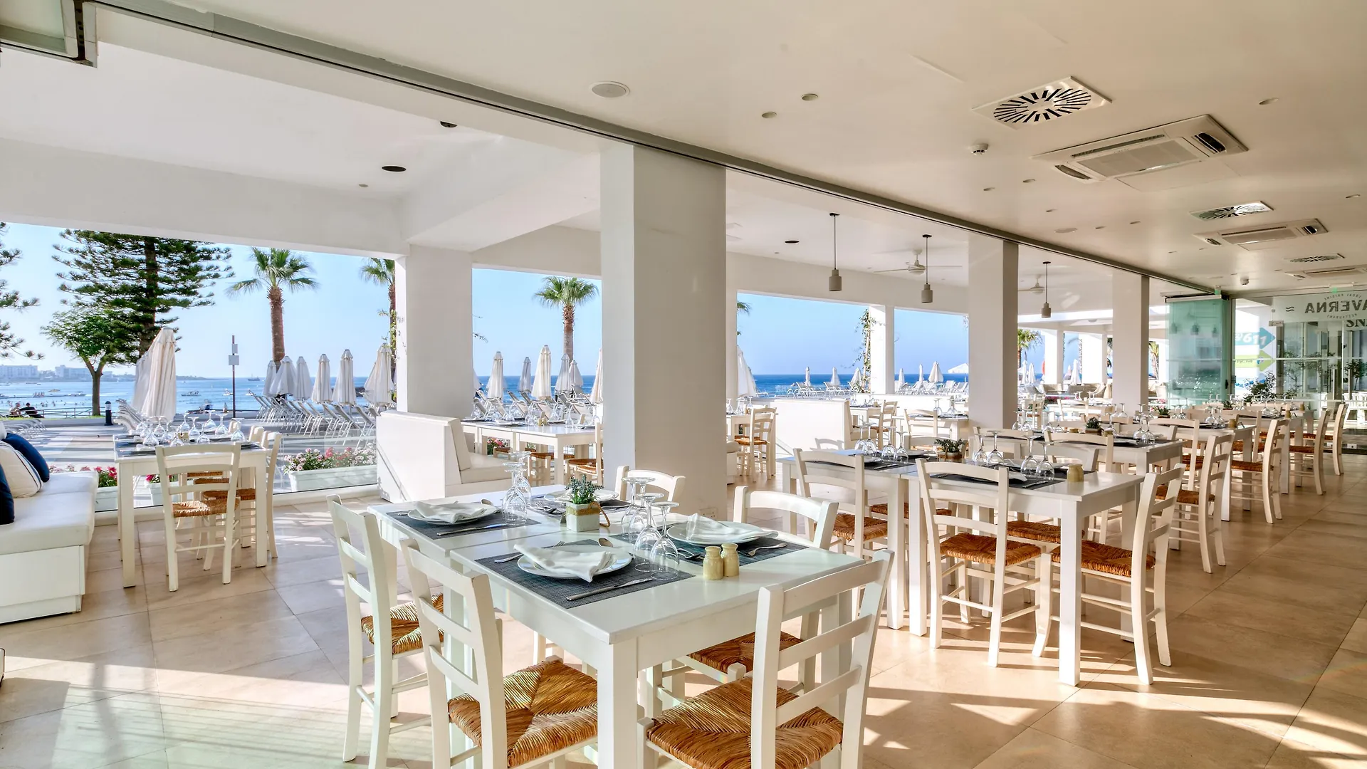 Hôtel Louis Nausicaa Beach à Protaras Appartement