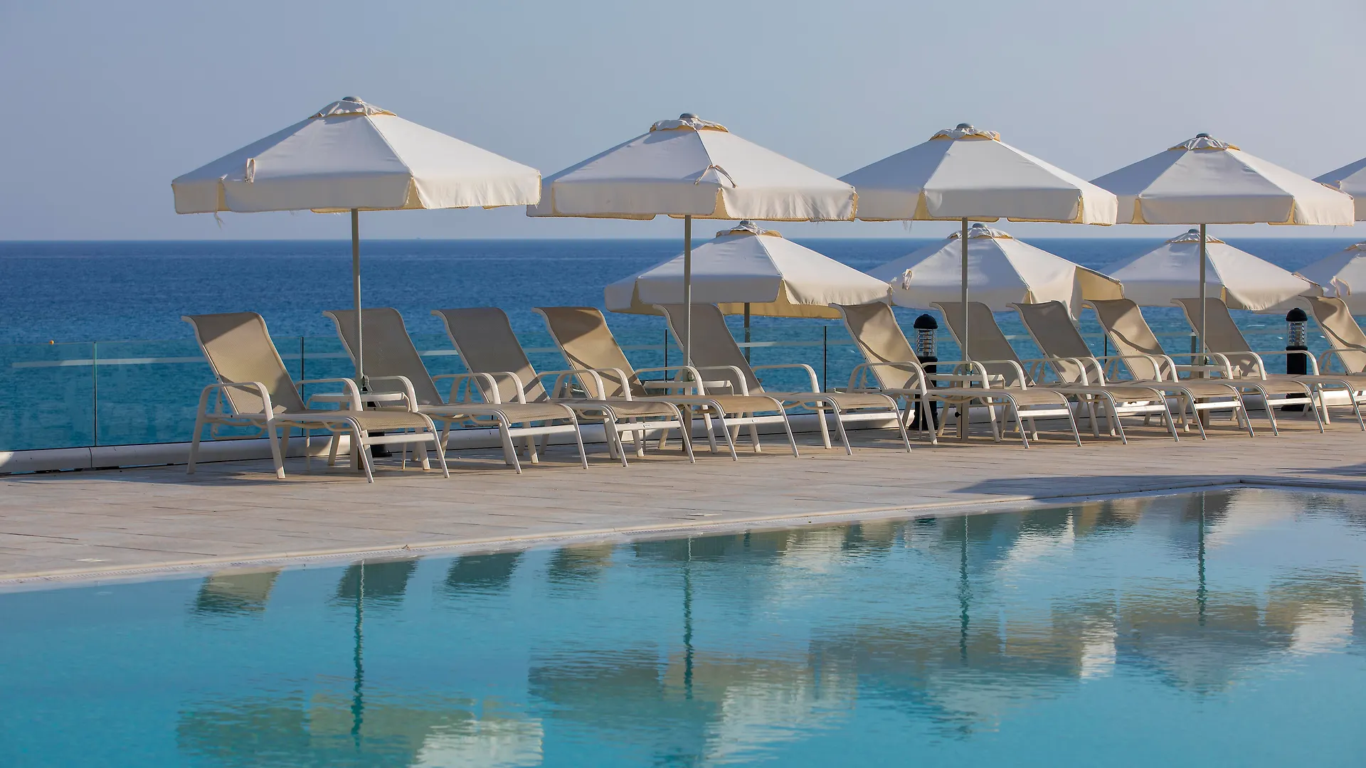 Appartement Hôtel Louis Nausicaa Beach à Protaras