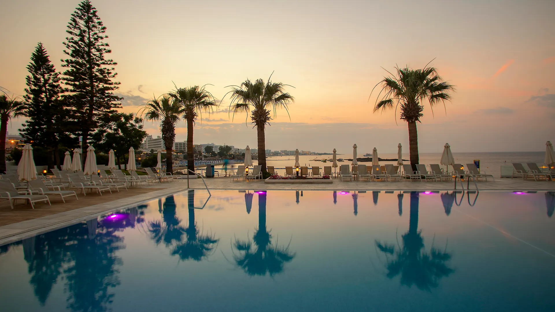 Hôtel Louis Nausicaa Beach à Protaras